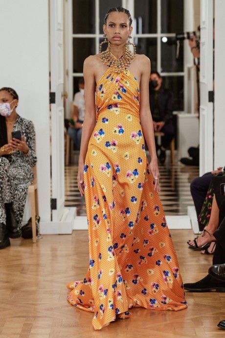 Коллекция Carolina Herrera Ready-To-Wear Весна-Лето 2022