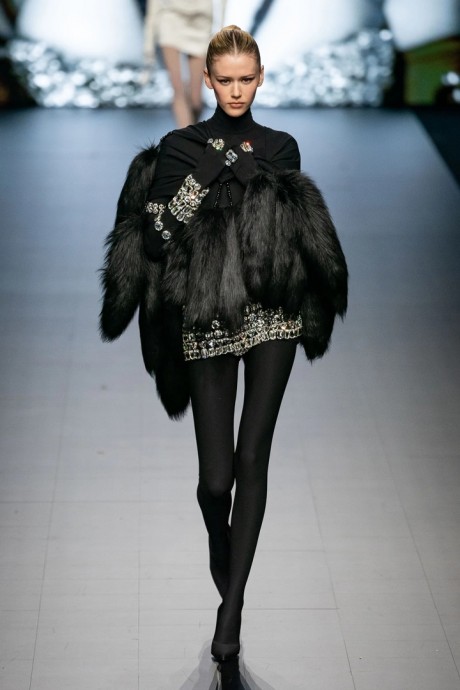 Коллекция Dolce & Gabbana Ready-To-Wear Весна-Лето 2023