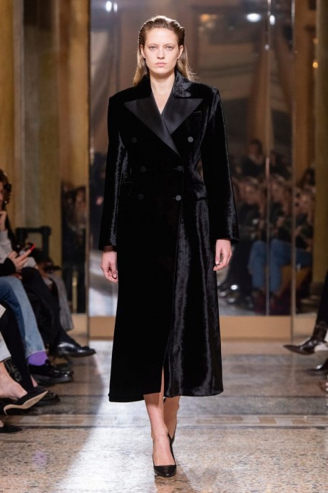 Коллекция Ermanno Scervino Ready-To-Wear Осень-Зима 2023