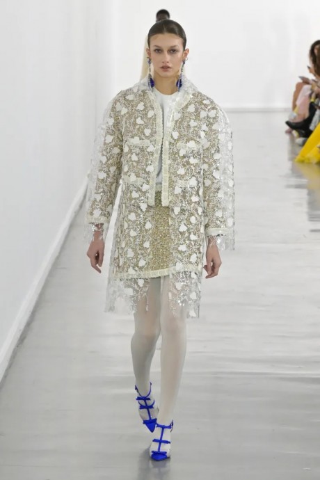 Коллекция Giambattista Valli Ready-To-Wear Осень-Зима 2023-2024 Коллекция Giambattista Valli Ready-To-Wear Осень-Зима 2023-2024