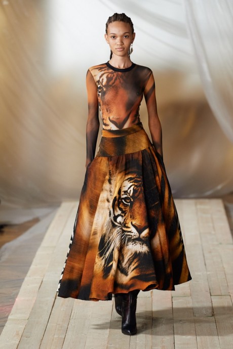 Коллекция Roberto Cavalli Ready-To-Wear Весна-Лето 2022 Коллекция Roberto Cavalli Ready-To-Wear Весна-Лето 2022