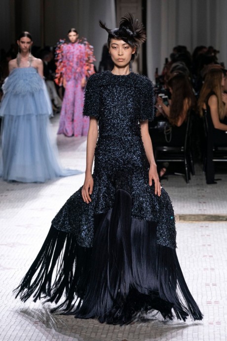 Модели коллекции Givenchy Couture