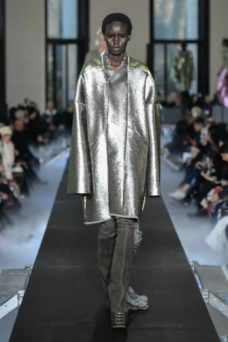 Коллекция Rick Owens Ready-To-Wear Осень-Зима 2023-2024 Коллекция Rick Owens Ready-To-Wear Осень-Зима 2023-2024
