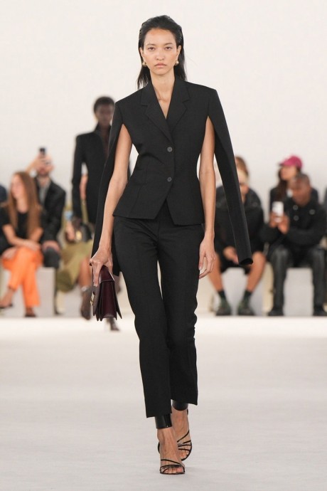 Высокая мода Ferragamo Spring/Summer 2024 Collection