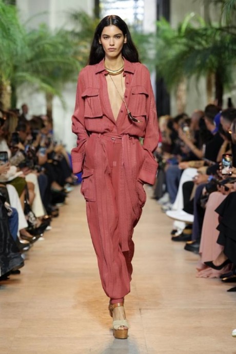 Коллекция Elie Saab Ready-To-Wear Весна-Лето 2025 Коллекция Elie Saab Ready-To-Wear Весна-Лето 2025