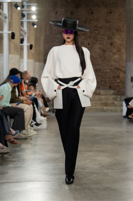 Коллекция Louis Vuitton Cruise 2025