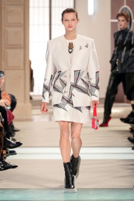 Коллекция Louis Vuitton Ready-To-Wear Осень-Зима 2025-2026 Коллекция Louis Vuitton Ready-To-Wear Осень-Зима 2025-2026