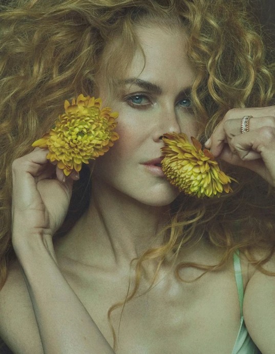 Николь Кидман (Nicole Kidman) в фотосессии для журнала The Hollywood Reporter (2024) Николь Кидман (Nicole Kidman) в фотосессии для журнала The Hollywood Reporter (2024)