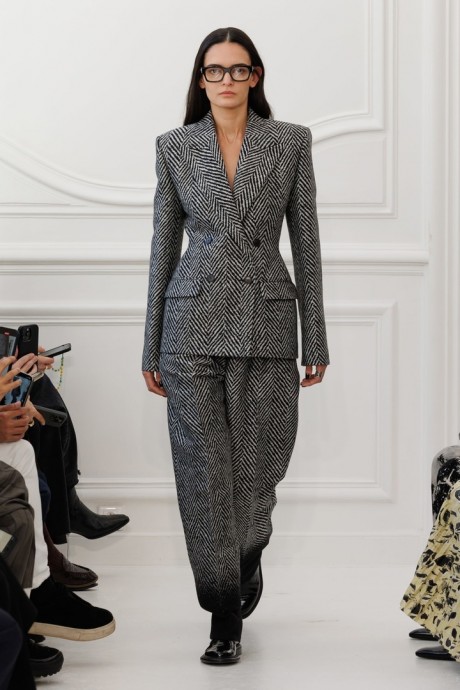 Givenchy осень/зима 2025-2026
