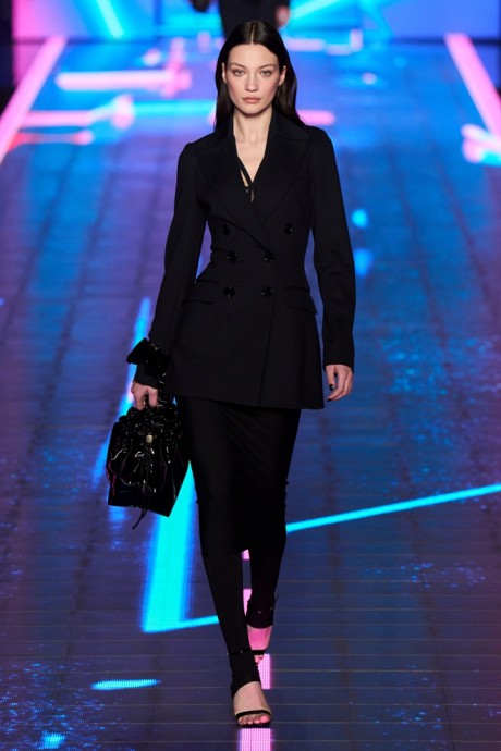 Коллекция Dolce & Gabbana Ready-To-Wear Осень-Зима 2022/2023 Коллекция Dolce & Gabbana Ready-To-Wear Осень-Зима 2022/2023