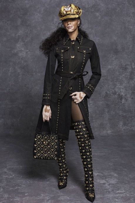 Коллекция Moschino Pre-Fall Осень-Зима 2021/2022