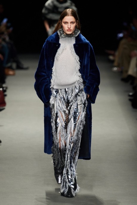 Коллекция Alberta Ferretti Ready-To-Wear Осень-Зима 2022/2023 Коллекция Alberta Ferretti Ready-To-Wear Осень-Зима 2022/2023