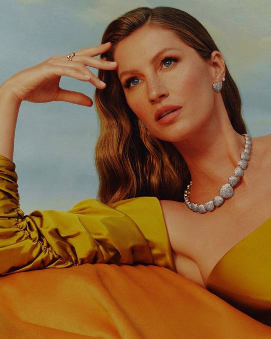 Gisele Bündchen в фотосессии для Vivara Mother’s Day 2021 Collection