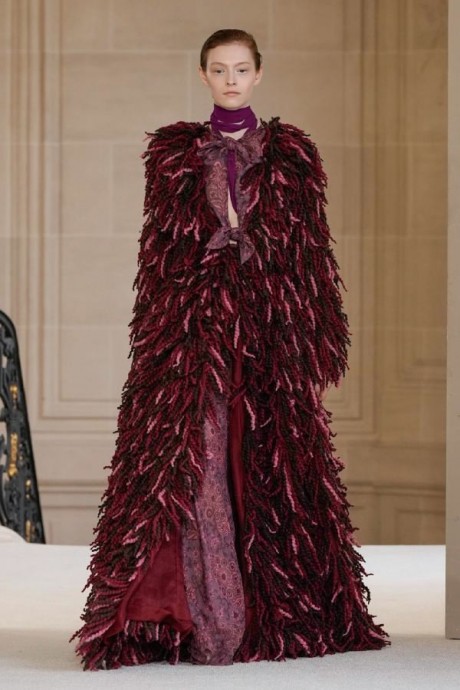 Коллекция Giambattista Valli Ready-To-Wear Осень-Зима 2025-2026 Коллекция Giambattista Valli Ready-To-Wear Осень-Зима 2025-2026