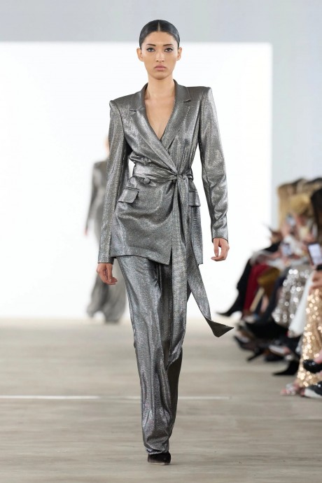 Обзор коллекции Badgley Mischka Fall 2024 Ready-to-Wear Обзор коллекции Badgley Mischka Fall 2024 Ready-to-Wear