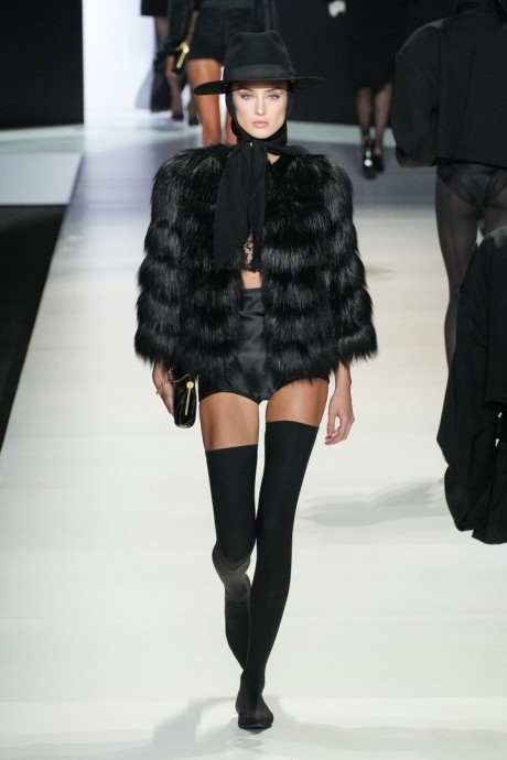 Коллекция Dolce & Gabbana Ready-To-Wear Весна-Лето 2024 Коллекция Dolce & Gabbana Ready-To-Wear Весна-Лето 2024