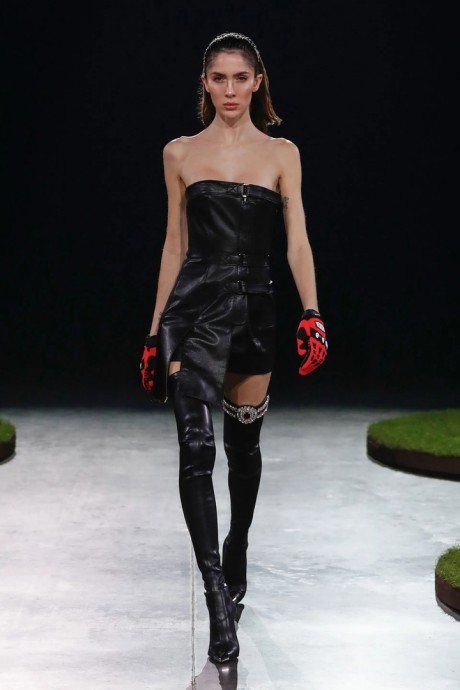 Коллекция David Koma Ready-To-Wear Осень-Зима 2022/2023 Коллекция David Koma Ready-To-Wear Осень-Зима 2022/2023