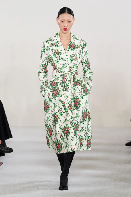 Коллекция Carolina Herrera Ready-To-Wear Весна-Лето 2023