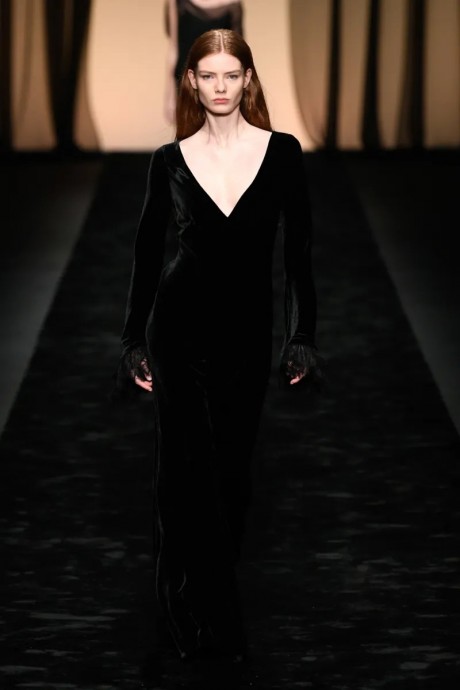 Коллекция Alberta Ferretti Ready-To-Wear Осень-Зима 2023 Коллекция Alberta Ferretti Ready-To-Wear Осень-Зима 2023