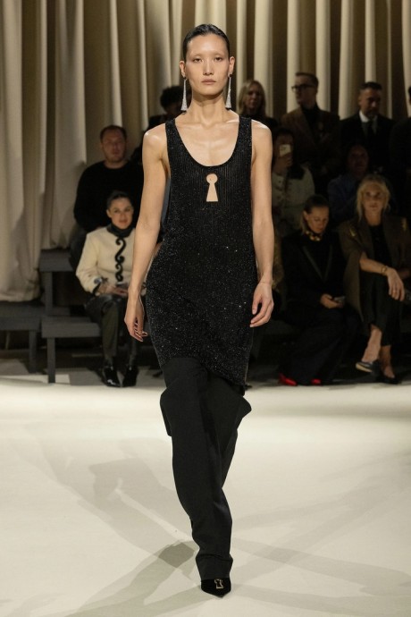 Коллекция Schiaparelli Fall 2024 Ready-to-Wear