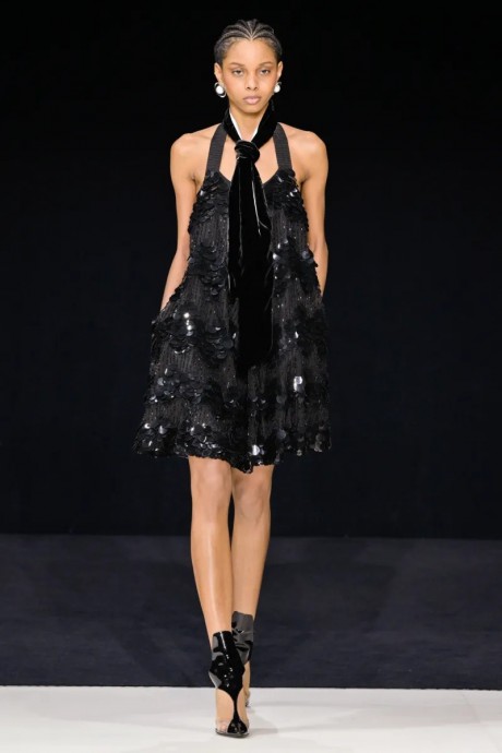 Коллекция Emporio Armani Ready-To-Wear Осень-Зима 2023 Коллекция Emporio Armani Ready-To-Wear Осень-Зима 2023