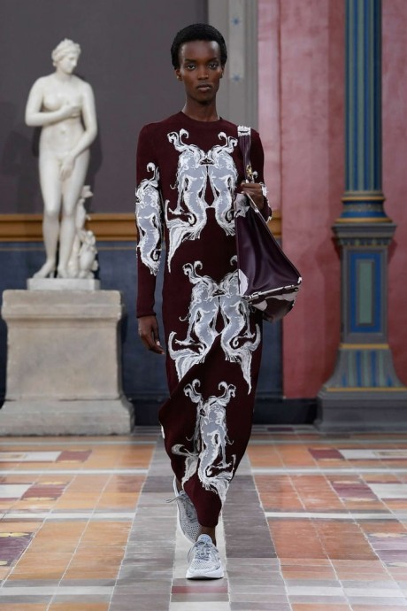 Коллекция Valentino Ready-To-Wear Весна-Лето 2024