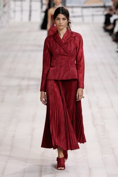 Высокая мода Dior Spring/Summer 2024