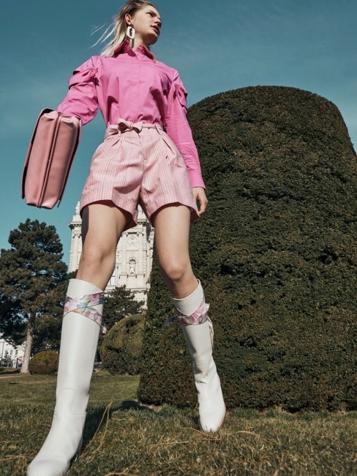 Simona Godal в фотосессии для Vogue Ukraine. Фотограф Olga Rubio Dalmau Simona Godal в фотосессии для Vogue Ukraine. Фотограф Olga Rubio Dalmau