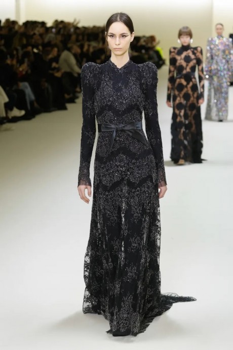 Коллекция Balenciaga Ready-To-Wear Осень-Зима 2023-2024 Коллекция Balenciaga Ready-To-Wear Осень-Зима 2023-2024