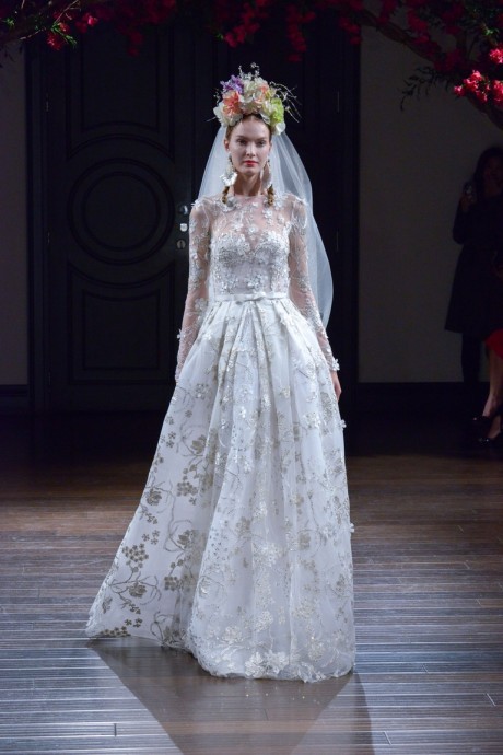 Модели коллекции Naeem Khan