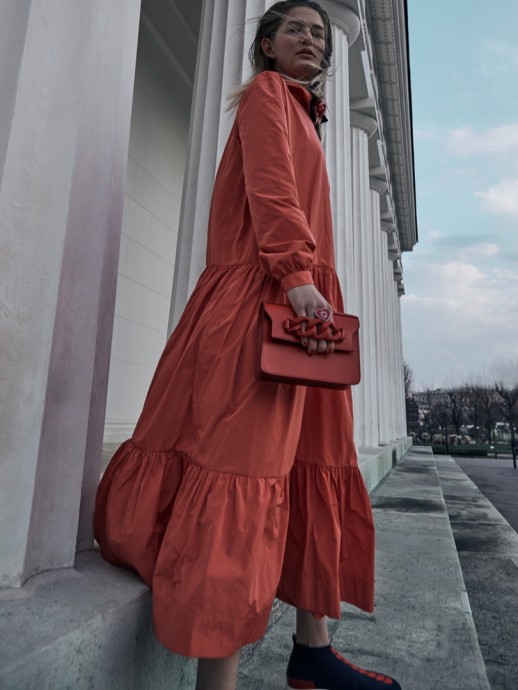 Simona Godal в фотосессии для Vogue Ukraine. Фотограф Olga Rubio Dalmau Simona Godal в фотосессии для Vogue Ukraine. Фотограф Olga Rubio Dalmau