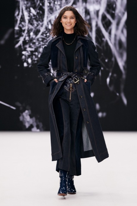 Коллекция Zimmermann Ready-To-Wear Осень-Зима 2021/2022 Коллекция Zimmermann Ready-To-Wear Осень-Зима 2021/2022