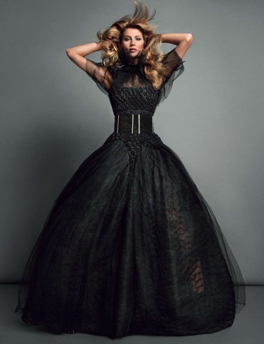 Gisele Bundchen by Inez van Lamsweerde and Vinoodh Matadin Gisele Bundchen by Inez van Lamsweerde and Vinoodh Matadin