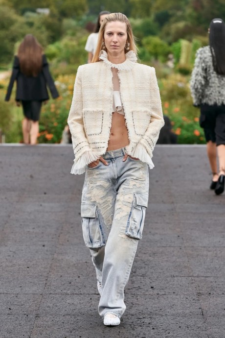 Коллекция Givenchy Ready-To-Wear Весна-Лето 2023