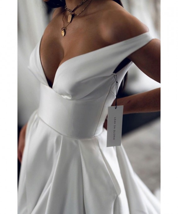 Свадебные платья «Leah Da Glória»