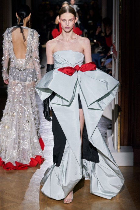 Valentino Couture Весна-Лето 2020