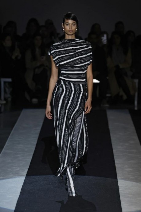 Коллекция Missoni Ready-To-Wear Fall/Winter 2024 Milan Коллекция Missoni Ready-To-Wear Fall/Winter 2024 Milan