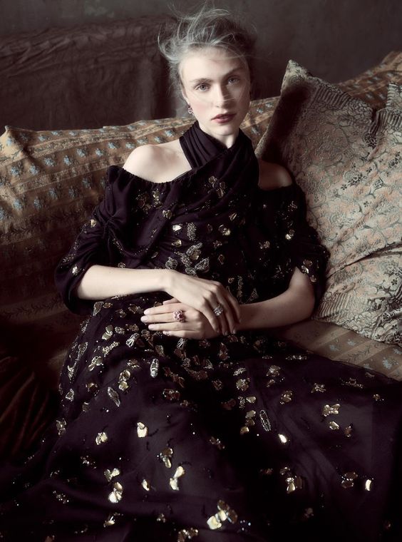 Хедвиг Палм для Harper’s Bazaar UK Хедвиг Палм для Harper’s Bazaar UK