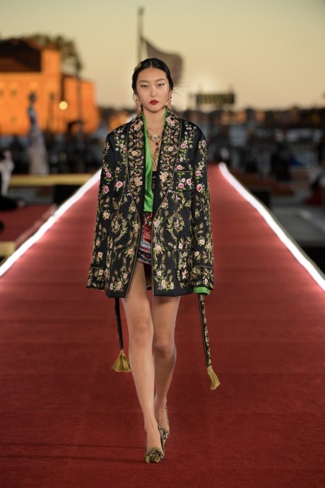 Коллекция Dolce & Gabbana Couture Осень-Зима 2021/2022