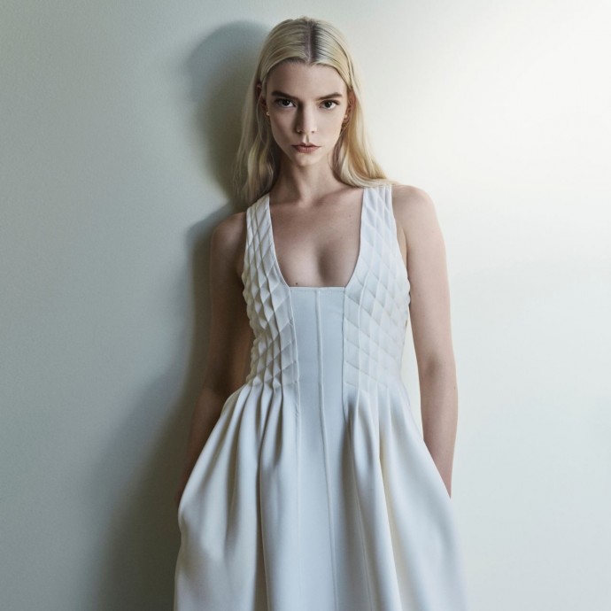 Аня Тейлор-Джой (Anya Taylor-Joy) в фотосессии для Dior Magazine (2022) Аня Тейлор-Джой (Anya Taylor-Joy) в фотосессии для Dior Magazine (2022)