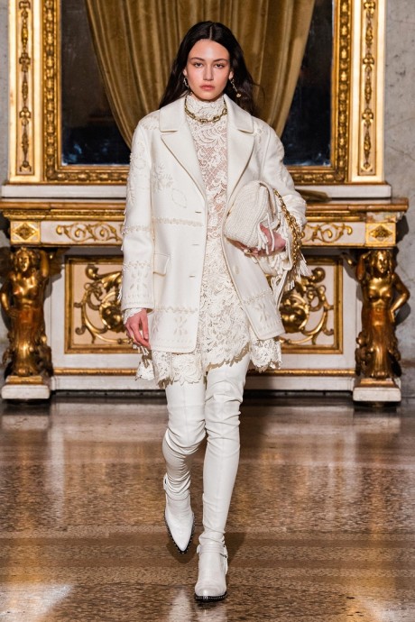 Коллекция Ermanno Scervino Ready-To-Wear Осень-Зима 2021/2022 Коллекция Ermanno Scervino Ready-To-Wear Осень-Зима 2021/2022