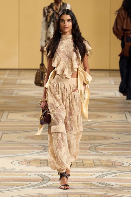 Высокая мода Zimmermann, Fall-Winter 2025/26