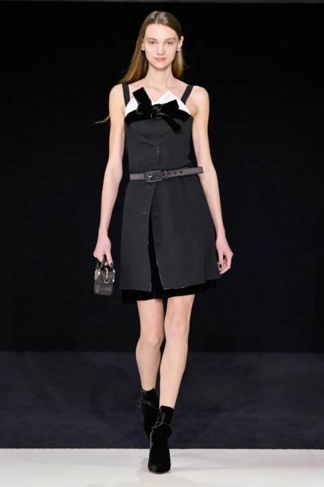 Коллекция Emporio Armani Ready-To-Wear Осень-Зима 2023 Коллекция Emporio Armani Ready-To-Wear Осень-Зима 2023