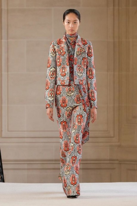 Коллекция Giambattista Valli Ready-To-Wear Осень-Зима 2025-2026