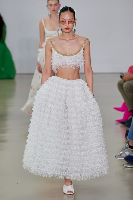 Коллекция Giambattista Valli Ready-To-Wear Весна-Лето 2022 Коллекция Giambattista Valli Ready-To-Wear Весна-Лето 2022
