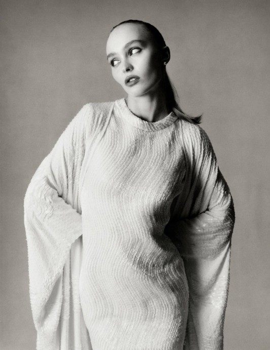 Лили-Роуз Депп (Lily-Rose Depp) в фотосессии для W Magazine (2023)