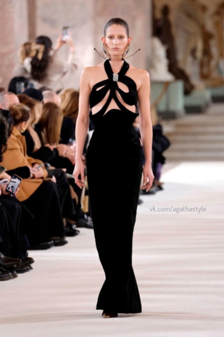 Коллекция Schiaparelli Spring/Summer 2024 Haute Couture