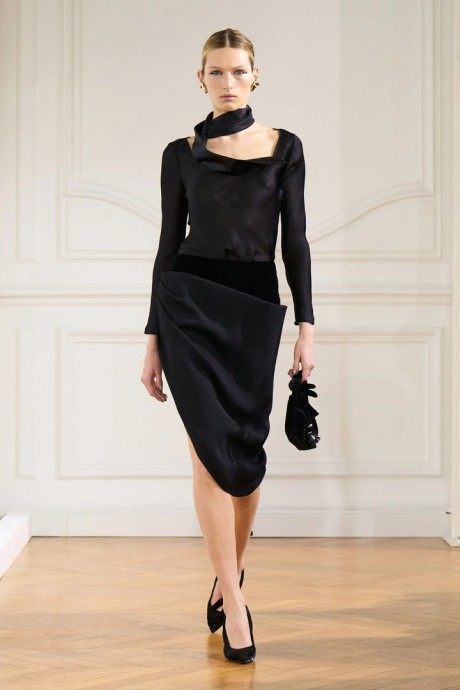 Коллекция Givenchy Fall 2024 Ready-to-Wear