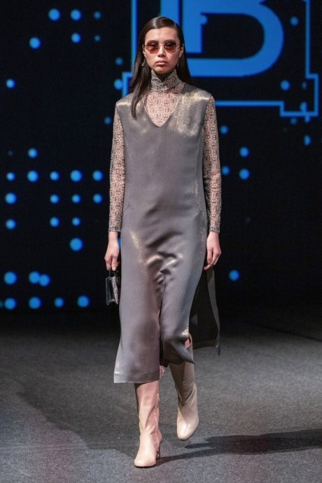 Коллекция Laura Biagiotti Ready-To-Wear Осень-Зима 2023 Коллекция Laura Biagiotti Ready-To-Wear Осень-Зима 2023