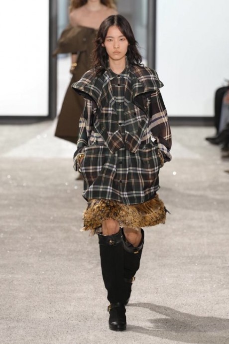 Коллекция Sacai Ready-To-Wear Весна-Лето 2025